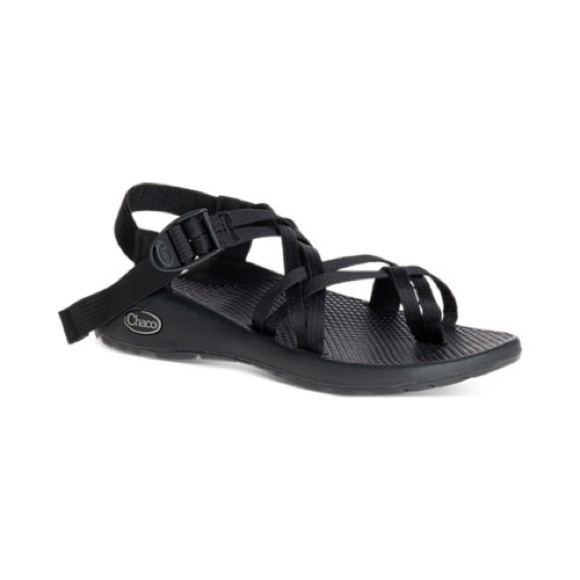 Chaco Shoes - Womens Black Chaco size 9. Womens Z Cloud X2 Sandal